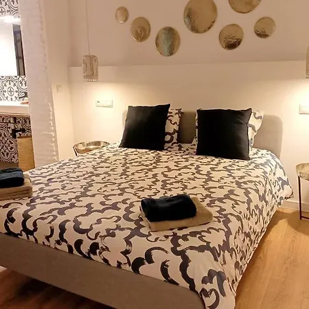 Maison Avec Piscine A Вилла Валенсия