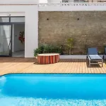 Maison Avec Piscine A