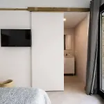 Maison Avec Piscine A *
