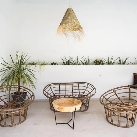 Maison Avec Piscine A