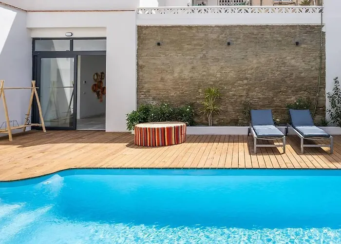 Maison Avec Piscine A