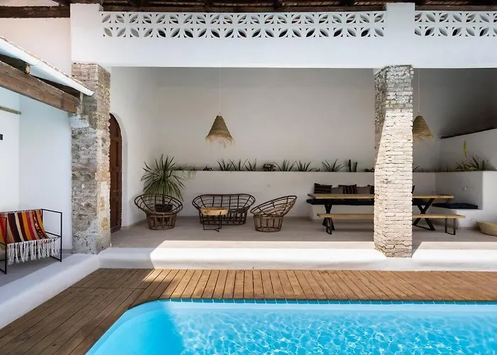 Vila Maison Avec Piscine A