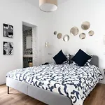 Maison Avec Piscine A