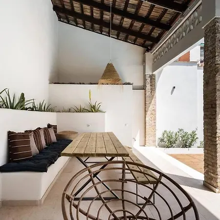Villa Maison Avec Piscine A *